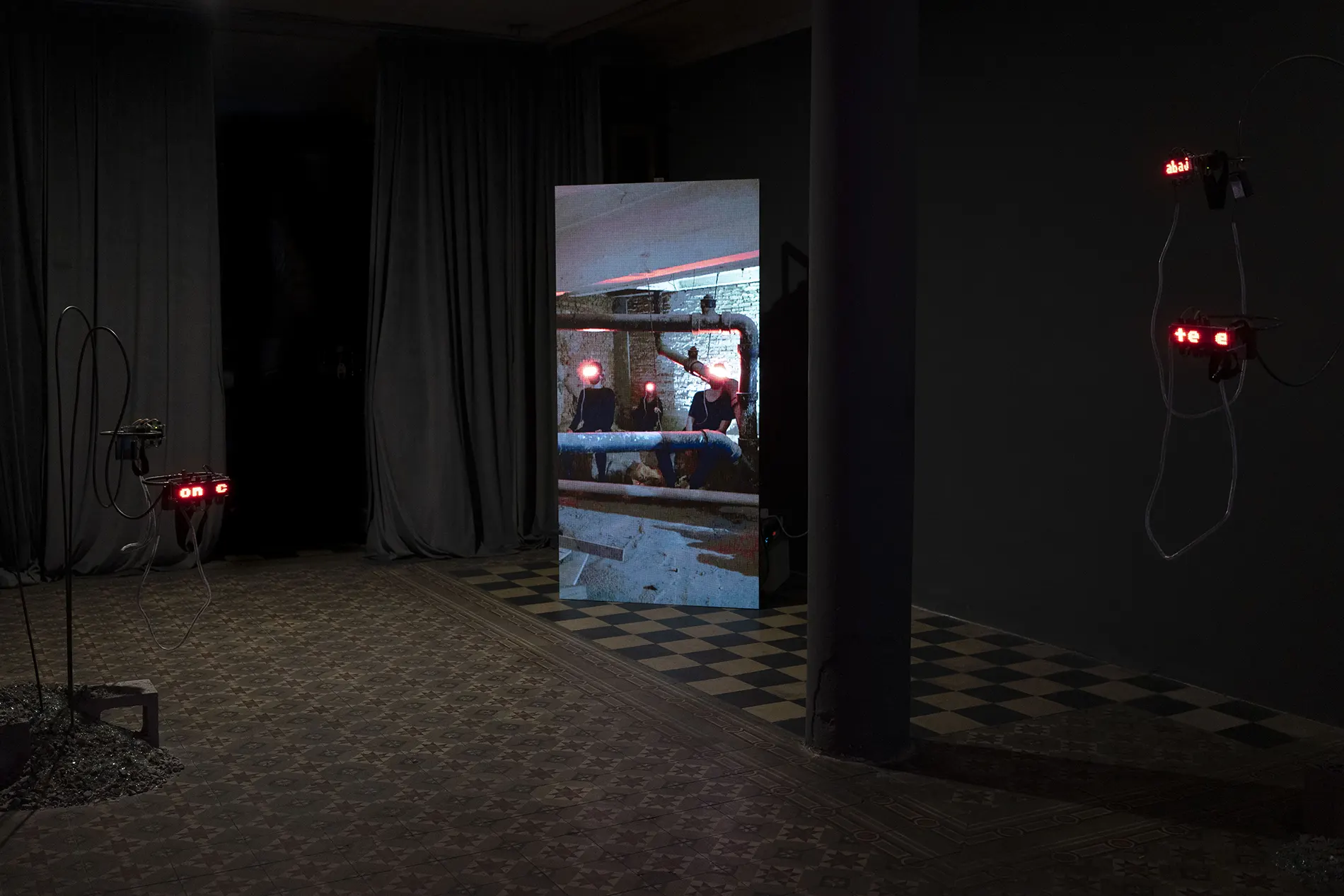 Featured image for “PÚBLICAS”